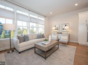 303 W Squire Drive, Newtown Square PA 19073