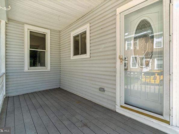 1000 Elmwood Avenue, Sharon Hill PA 19079