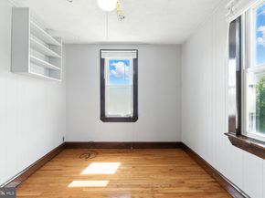 1000 Elmwood Avenue, Sharon Hill PA 19079
