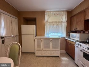 3438 Saint Vincent Street, Philadelphia PA 19149