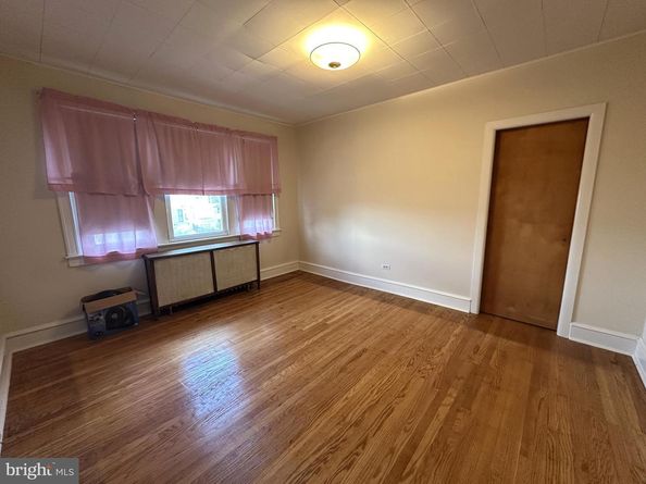 3438 Saint Vincent Street, Philadelphia PA 19149