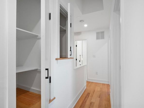 7521 9TH Street NW, Washington DC 20012