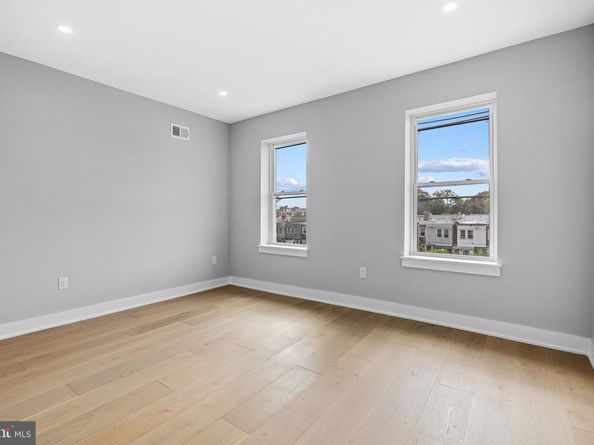 58 W Pomona Street, Philadelphia PA 19144
