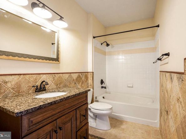 4862 Eisenhower Avenue 373, Alexandria VA 22304