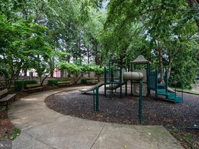 4862 Eisenhower Avenue 373, Alexandria VA 22304