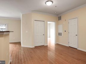 4862 Eisenhower Avenue 373, Alexandria VA 22304