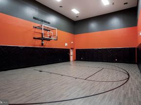 4862 Eisenhower Avenue 373, Alexandria VA 22304