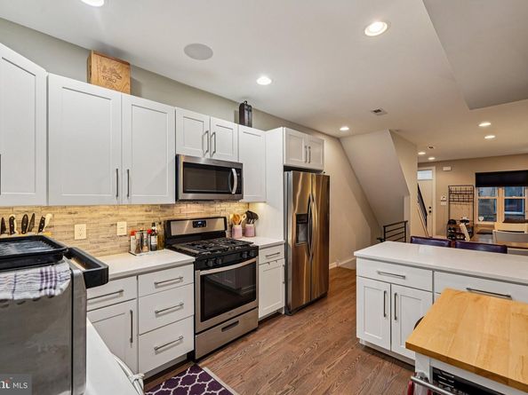 2106 S Garnet Street, Philadelphia PA 19145