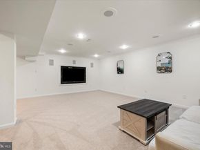 3405 Silver Maple Place, Falls Church VA 22042
