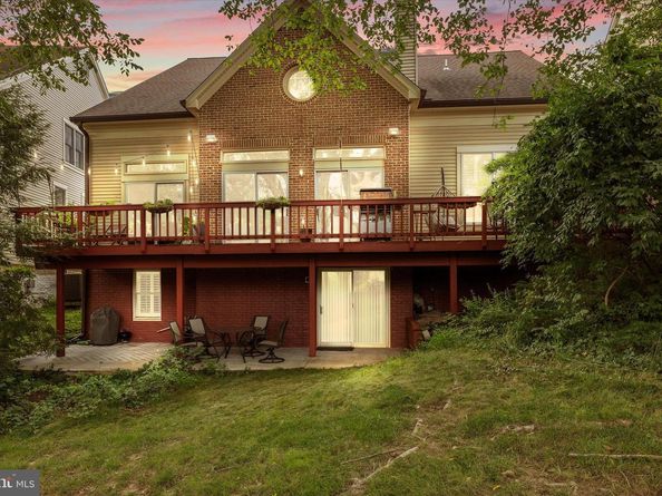 3405 Silver Maple Place, Falls Church VA 22042