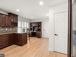 3405 Silver Maple Place, Falls Church VA 22042