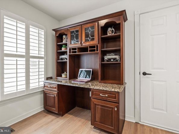 3405 Silver Maple Place, Falls Church VA 22042