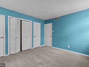 1712 Tustin Street, Philadelphia PA 19152