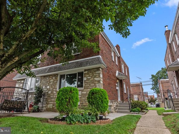 1712 Tustin Street, Philadelphia PA 19152
