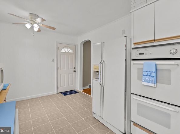 1712 Tustin Street, Philadelphia PA 19152