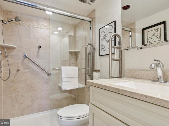 100 West Avenue 604W, Jenkintown PA 19046