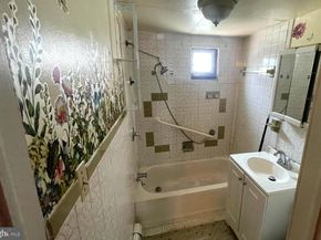 5403 Eadom Street, Philadelphia PA 19137