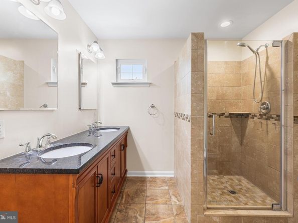 13 Belmar Road, Hatboro PA 19040