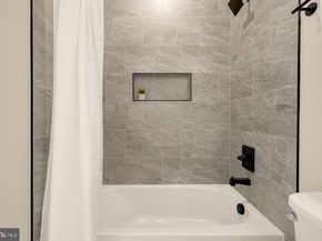 5707 9TH Street N, Arlington VA 22205