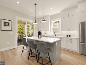5707 9TH Street N, Arlington VA 22205