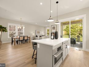 5707 9TH Street N, Arlington VA 22205