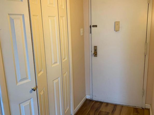 5300 Holmes Run Parkway 1209, Alexandria VA 22304