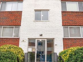 14 Halley Place SE 103, Washington DC 20032