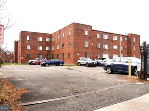 14 Halley Place SE 103, Washington DC 20032