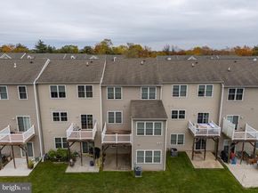 207 Saddlebrook Drive, Bensalem PA 19020