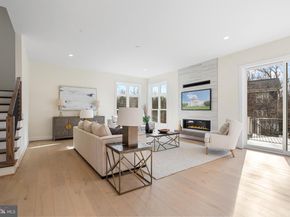 8619 Redwood, Vienna VA 22180