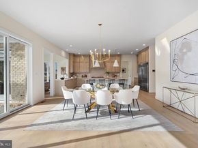 8619 Redwood, Vienna VA 22180