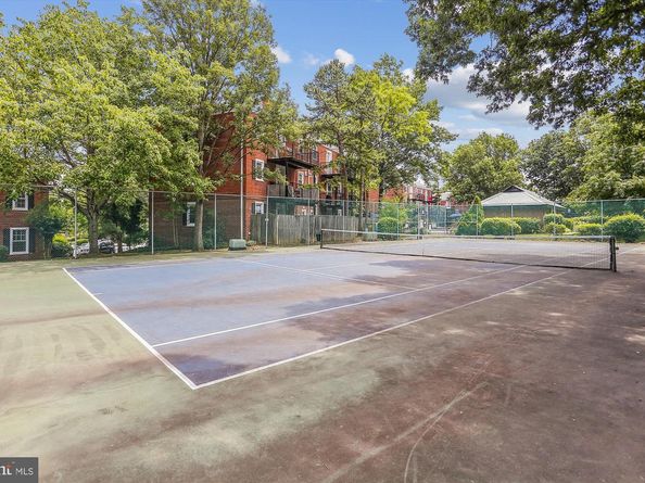 3000 S Columbus Street S B2, Arlington VA 22206