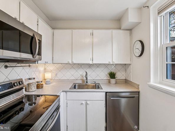 3000 S Columbus Street S B2, Arlington VA 22206