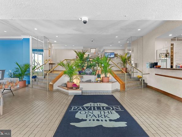 5340 Holmes Run Parkway 400, Alexandria VA 22304