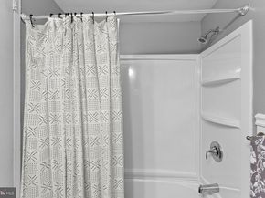 5340 Holmes Run Parkway 400, Alexandria VA 22304