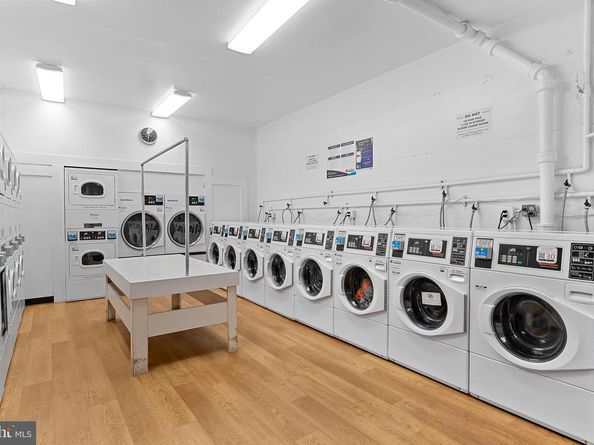 5340 Holmes Run Parkway 400, Alexandria VA 22304