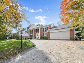 10712 Gainsborough Road, Potomac MD 20854