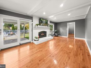 10712 Gainsborough Road, Potomac MD 20854