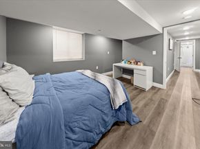 10712 Gainsborough Road, Potomac MD 20854