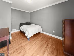 10712 Gainsborough Road, Potomac MD 20854