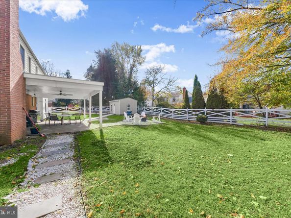 10712 Gainsborough Road, Potomac MD 20854