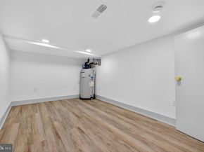 910 Ellsworth Street, Philadelphia PA 19147