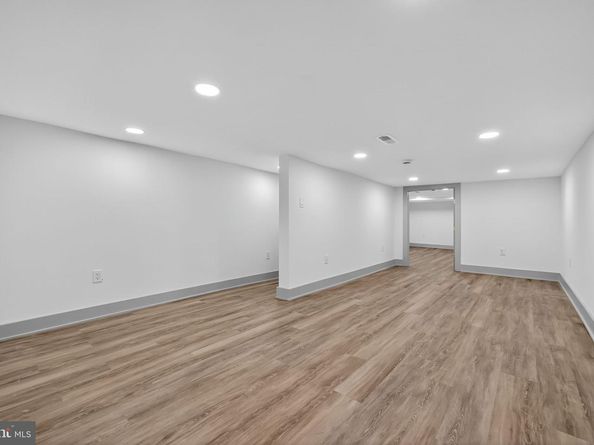 910 Ellsworth Street, Philadelphia PA 19147