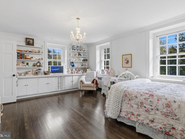 1012 W Cliveden Street, Philadelphia PA 19119