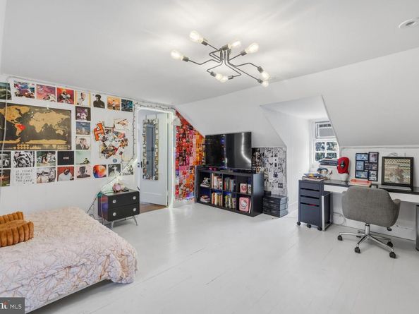 1012 W Cliveden Street, Philadelphia PA 19119