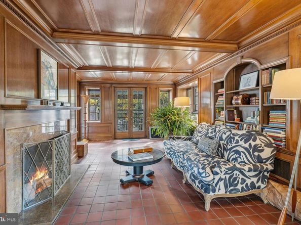 1012 W Cliveden Street, Philadelphia PA 19119