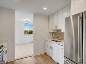 3245 Rio Drive 901, Falls Church VA 22041