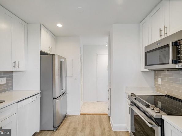 3245 Rio Drive 901, Falls Church VA 22041