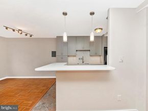 3900 Tunlaw Road NW 104, Washington DC 20007