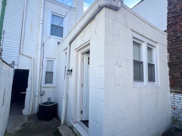 2208 Gaul Street, Philadelphia PA 19125